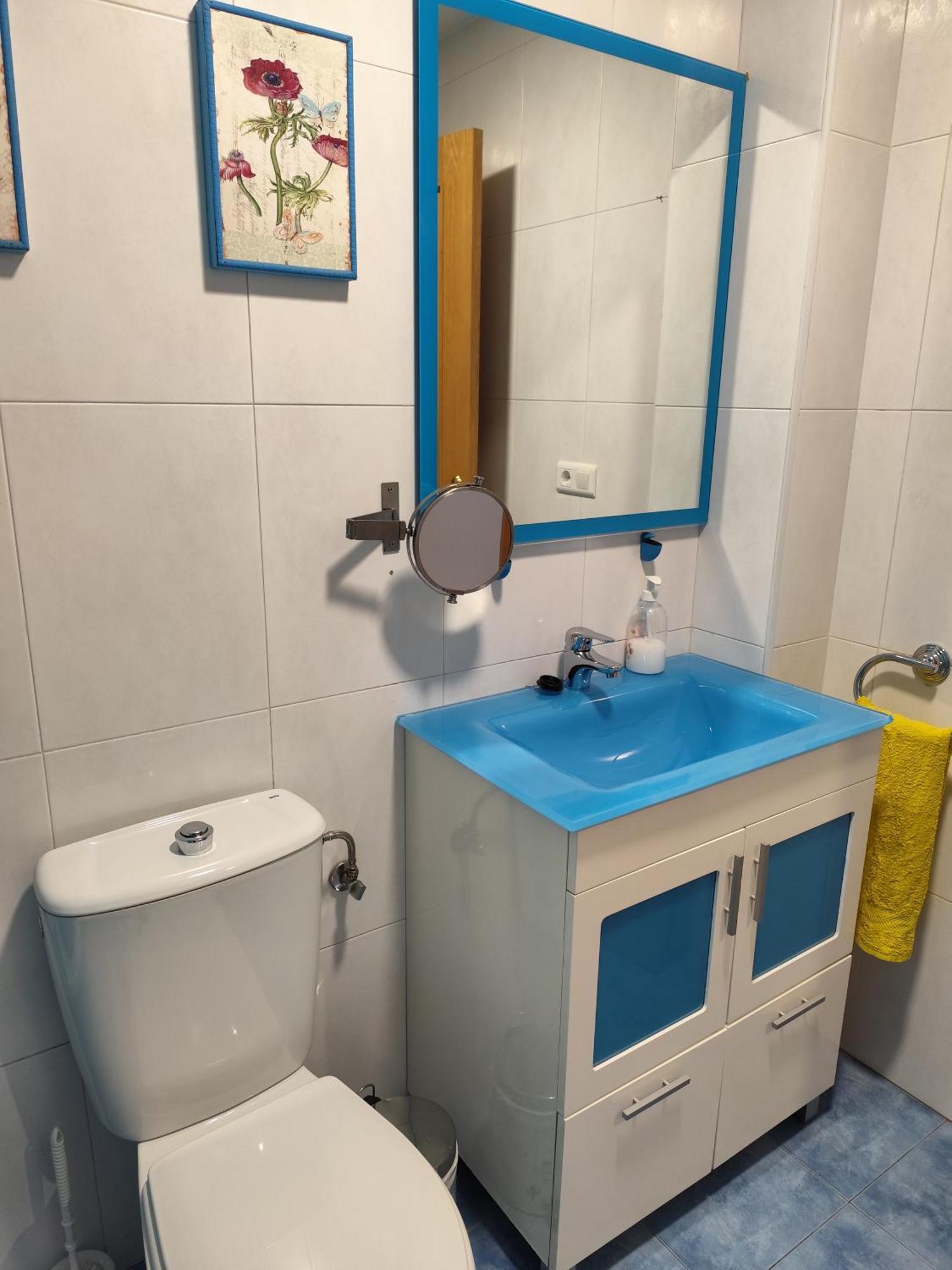 Apartamento De Tres Dormitorios Con Garaje Y Todos Los Servicios Cerca Burgo Eksteriør billede